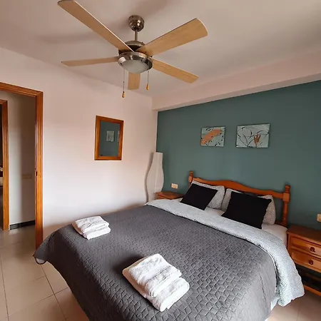 Playa La Veleta Apartment *